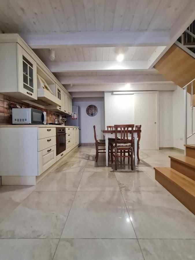 דירות לצ'ה Flat 24 Maggio מראה חיצוני תמונה