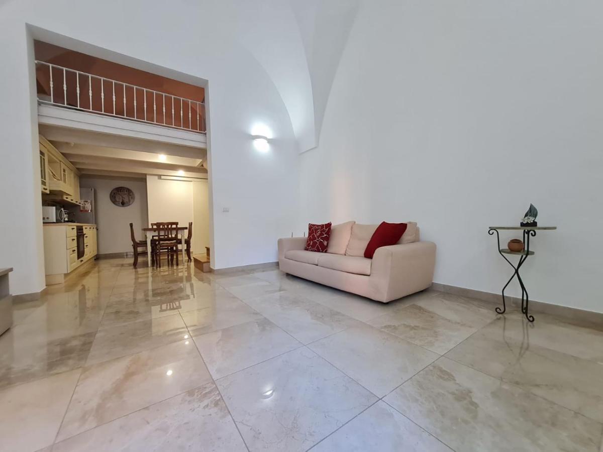 דירות לצ'ה Flat 24 Maggio מראה חיצוני תמונה
